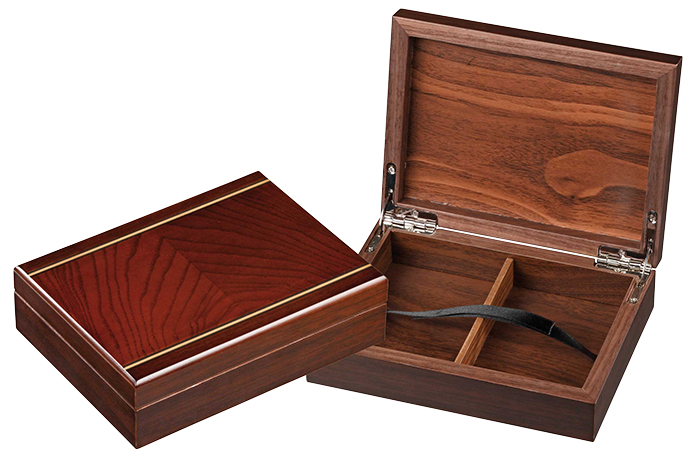 Philos wooden storage box for playing cards magnet
