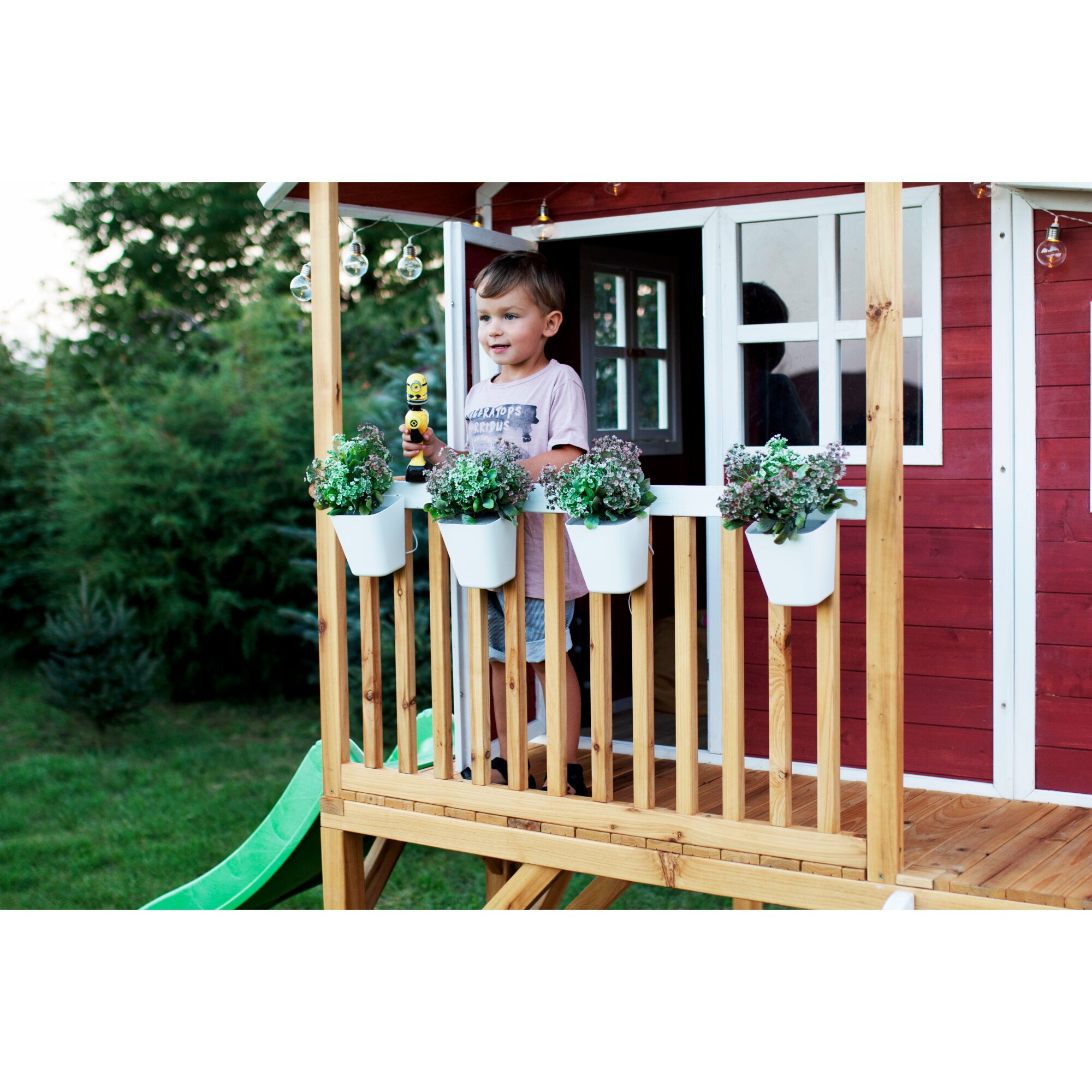 EXIT Loft 750 wooden playhouse - red