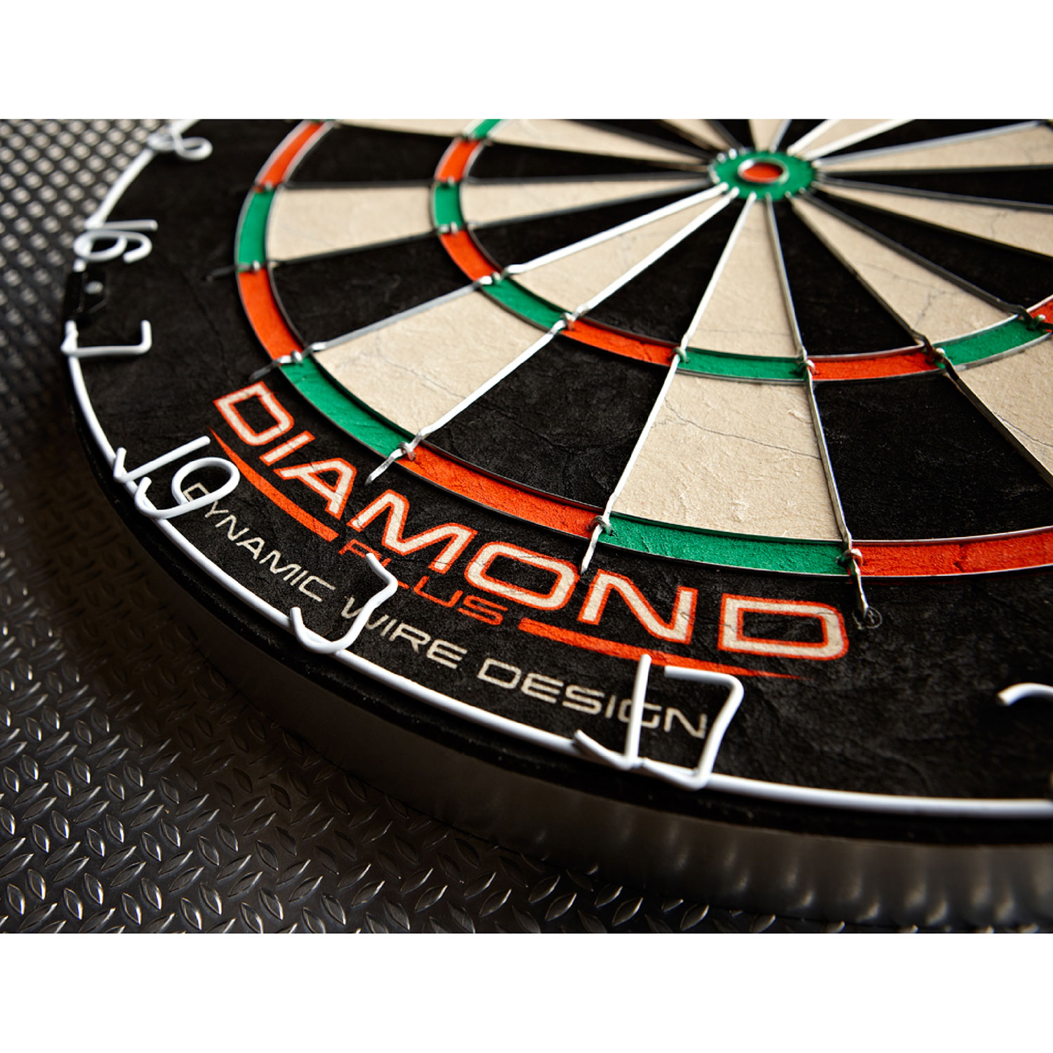 Dartscheibe Winmau Diamond verdrahtet